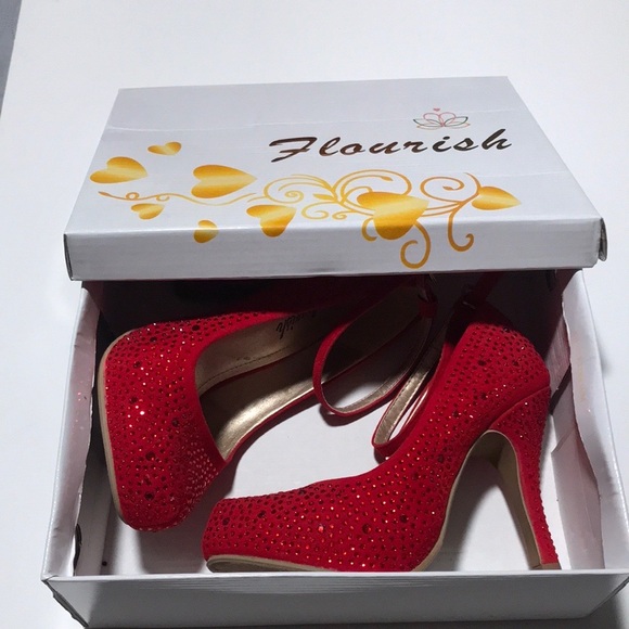 Ruby Red slippers - Picture 2 of 7